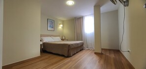 Room - Apartment 'Ocean Peak Ático' with Sea View, Mountain View and Wi-Fi (Los Realejos)