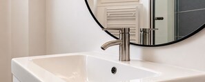 Bathroom - Saint-Germain Apartment with Charming Paris Balcony (Paris)