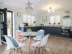 Interior - Ridings (Tonbridge)