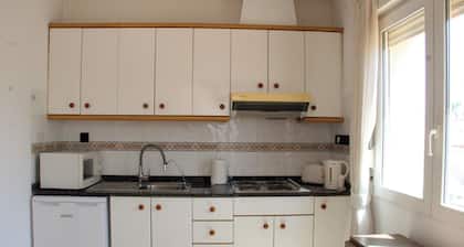 4 Bed 3 Bath Villa Private Pool in Playa Flamenca Market Street