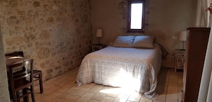 Room - Room 'Orciaia - Agriturismo Le Canterie' with shared pool, private garden and Wi-Fi (Radicondoli)