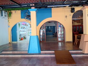 Fachada de la propiedad