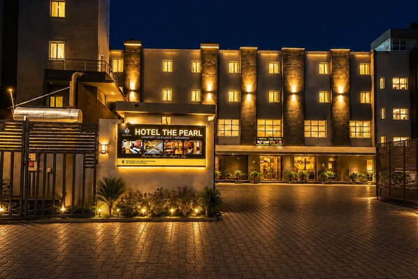 Exterior - Hotel The Pearl (Bhubaneswar)