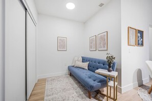 Living area - Upscale 1BR | Gym + Coworking Area + Balcony (Kitchener)