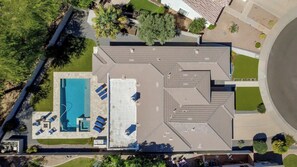 Exterior - Luxury & Location • Priv Pool, Spa, BBQ, Firepit (Chandler)