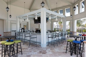Bar (on property) - 5BR Storey Lake Townhome, Heated Pool (Kissimmee)