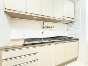 Private kitchen - Apartamento com churrasqueira (Bombinhas)