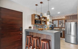 Private kitchen - Fabulous 2-bedroom condo with AC in lovely Bucerías, with beautiful beach views (Bucerias)