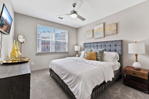 Room - AEA -  E Riverside Dr. TX  (Austin)