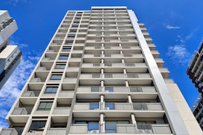 Exterior - On Pixel Vila Mariana by Housi (São Paulo)