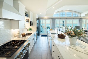 Private kitchen - Inn at Good Harbor Beach (Gloucester)