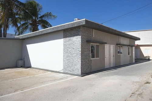 Palm & Stone Apartments