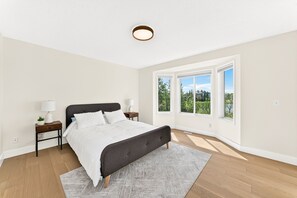 Room - Modern Waterfront Retreat | Sleeps 6 (Chestermere)