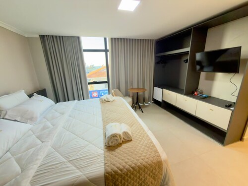 HOTEL IRMAOS SANTANA LTDA