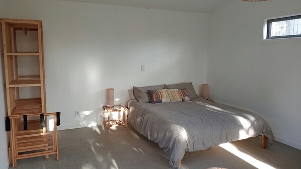 Room - Kawakawa Cottage - Coastal Retreat (Raumati South)