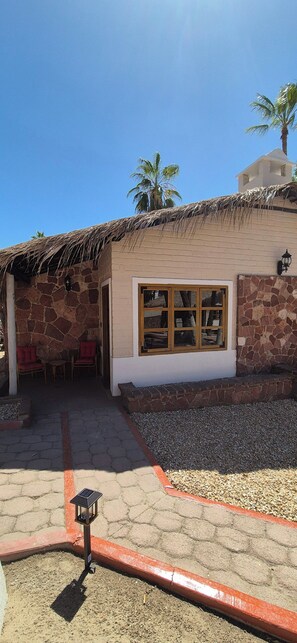 Exterior - Sandy Shores 8B (La Paz)
