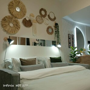 Room - Yvan’s by The Klayvan Prive @ La Cassia Residences Maple Grove (General Trias)