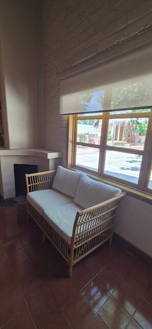 Living area - Sandy Shores 10B (La Paz)