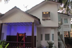 Bahagian luar