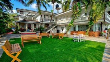 Tempat makan outdoor