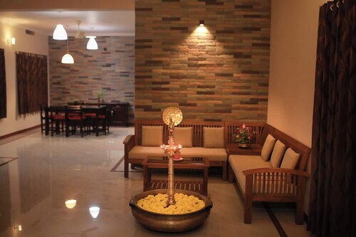 Dvaraka 'Dwarka' - Luxury 4BR Villa near Guruvayur Temple