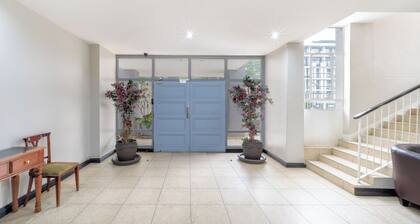 Stylish Cozy Apartment in Sandton
