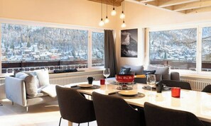 Dining - BRIGHT MEZZANINE APARTMENT 5 MINUTES FROM CENTRAL ZERMATT (Zermatt)