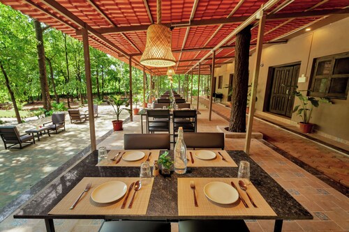 Nature Trails Ina Resort Dodamarg