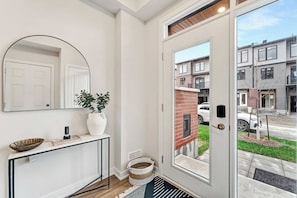 Interior - Luxury New Home in Findlay Creek (Ottawa)