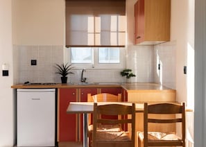 Private kitchen - Aqua Vezal Apartments (Zakynthos)