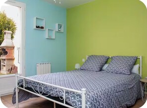 Room - Vrbo Property (Narbonne)