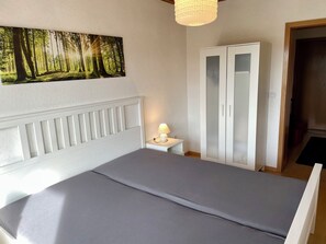 Room - Vrbo Property (Kamen)