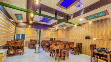 تناول الطعام