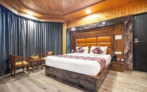 Room - Hayat Residency pahalgam (Pahalgam)