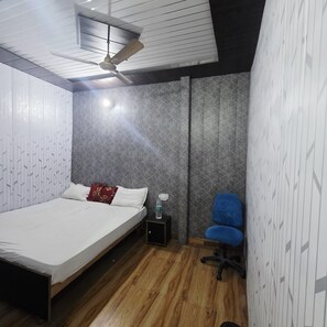 Room - SV Inn Hotel (Lucknow)