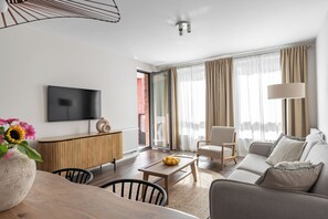 Living area - Scala Suites H with Parking (Gdansk)