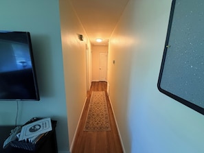 Interior - Welcoming 4-bedroom house with AC in charming Springdale (Springdale)