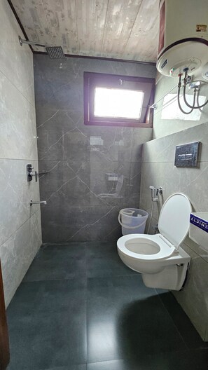Bathroom - SK Homes (Shimla)