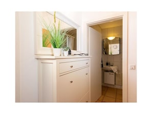 Bathroom - House Atlantis, Apartment 22 (Grossenbrode)