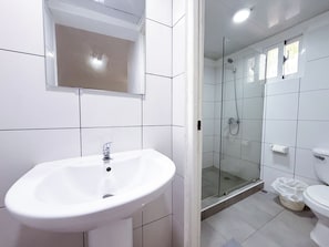 Bathroom - VACATION STUDIOS and SUITES playa BAVARO (Bavaro)