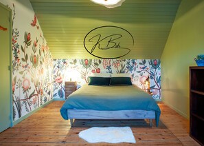 Room - Vrbo Property (Gommenec'h)