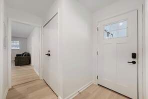 Interior - Cozy Atlanta Getaway | 3 Bedroom Near Airport (East Point)