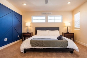 Room - Spacious Four-Bedroom Retreat in Peyton (Peyton)