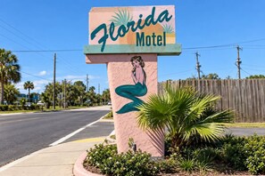 Exterior detail - Retro Florida Motel | St. Augustine on San Marco (St. Augustine)
