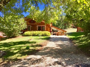Exterior - Vrbo Property (Mauroux)