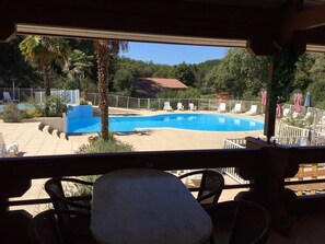 Pool - Vrbo Property (Mauroux)