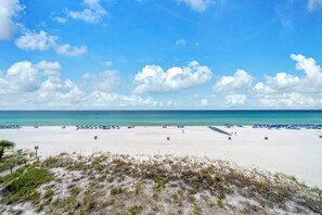 White sand meets turquoise water! - 🏖️ Windward 307 | Beach Front 🌴Private Balcony | Pools 🏊‍♀️ (Panama City Beach)