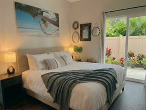 Room - Modern Coastal Hideaway 2bed/2ba (Solana Beach)