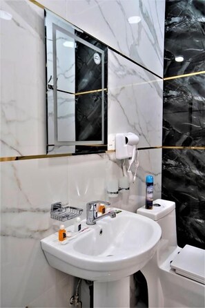 Bathroom - NEXT HOTEL SAMARKAND (Samarqand)