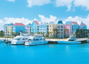 Marina - Vacation of a Life time in Harbor-side Resort at Atlantis Paradise Island Nassau (Paradise Island)
